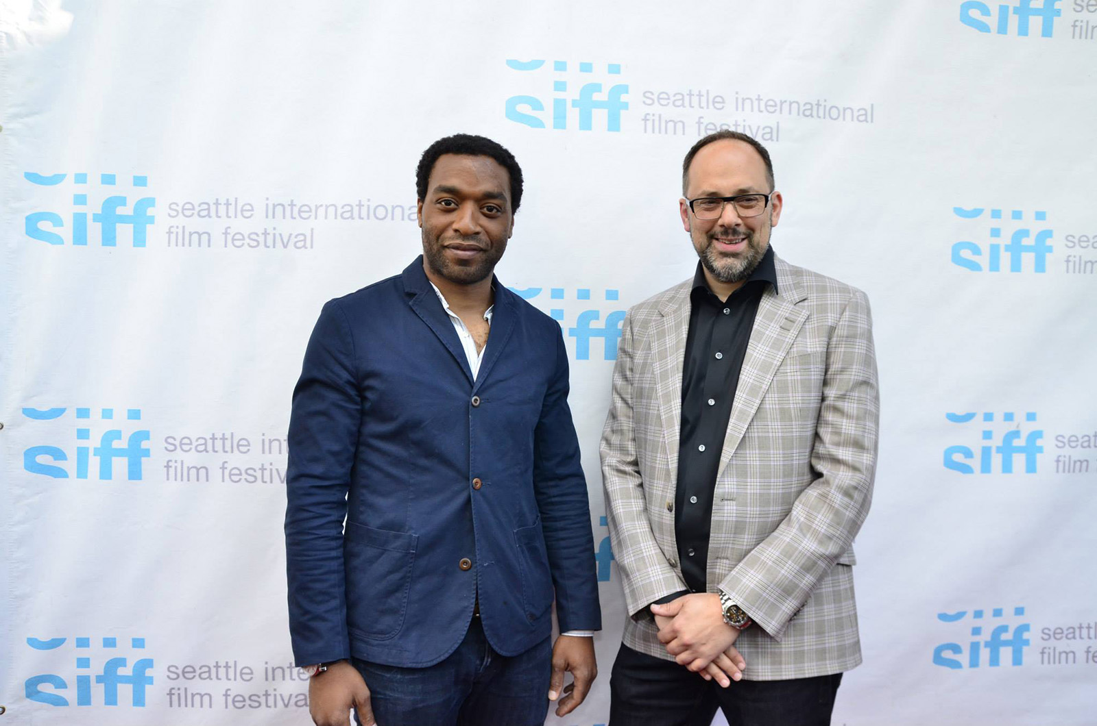 Tribute guest and actor, Chiwetel Ejiofor, on the red carpet with SIFF Artistic Director, Carl Spence, at Egyptian during his tribute event, which included a screening of his film, Half of a Yellow Sun